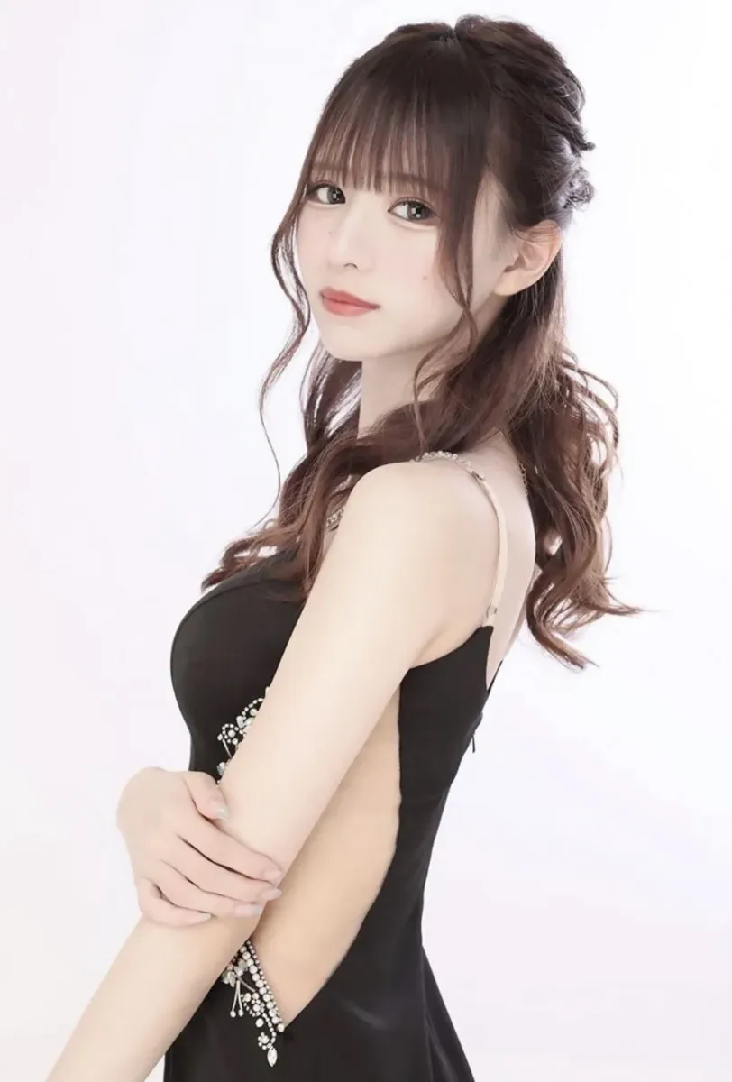 蕨タントラの掲載プロフィール・ララさん